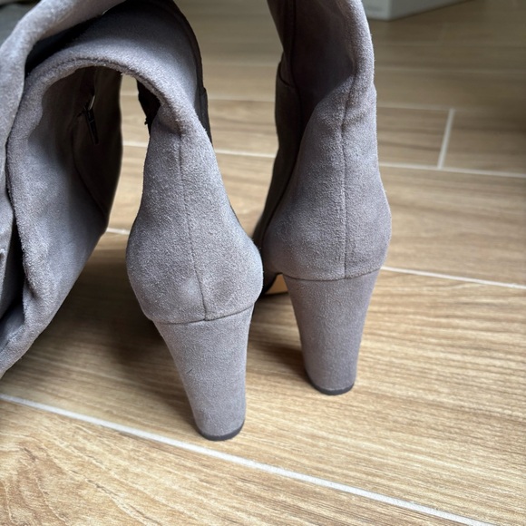 New Halogen Noble Over The Knee Gray Suede Boot Women's size 7.5 Classic - Picture 7 of 11